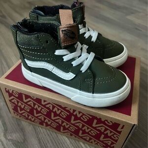 Vans Toddler Sneaker Boots size 7